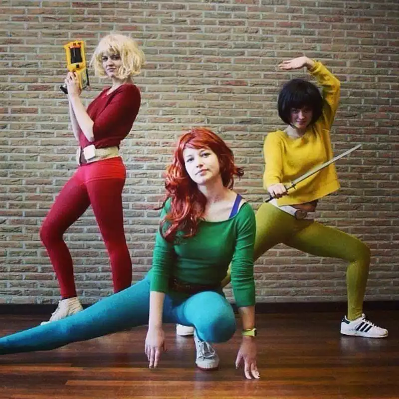 Fantasias de Carnaval: tres espias demais